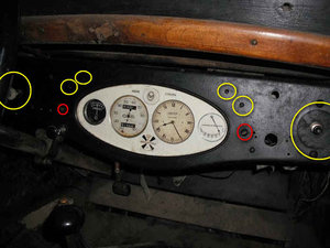 DSCF4313.JPG (30.81 Kio) Consulté 19350 fois Planche bord B14