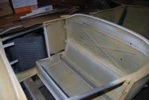 DSC_0979.JPG (206.61 Kio) Consulté 12390 fois Vue de la banquette avant