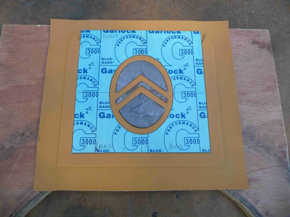 Garnit 02.JPG (556.95 Kio) Consulté 13666 fois Collage du rabat