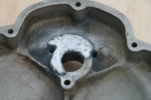 0024.JPG (96.85 Kio) Consulté 19592 fois Voici le carter rechargé.